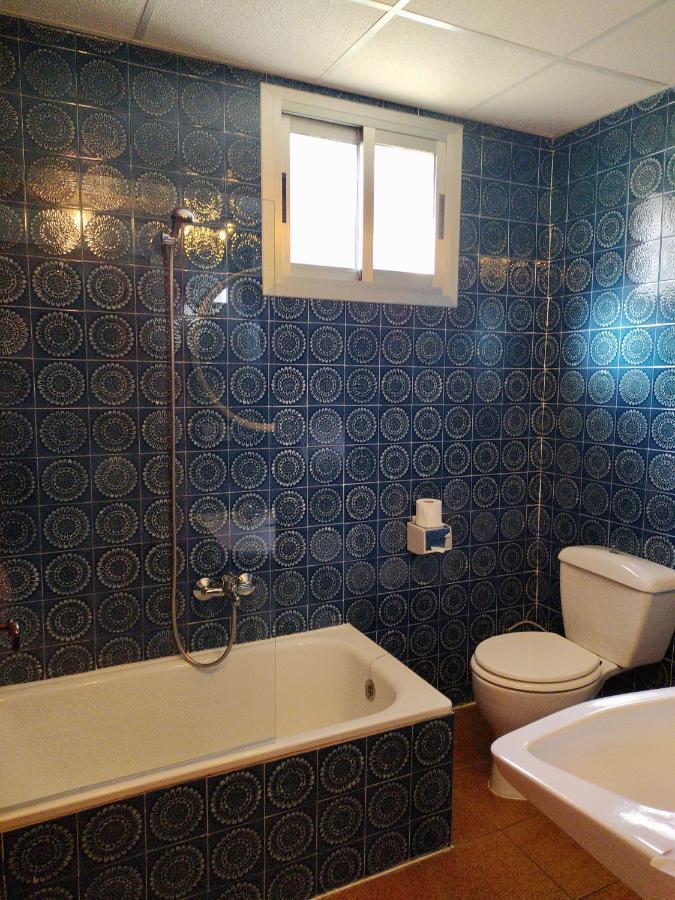 Hostal Pirineos Meliz Bielsa Exteriör bild